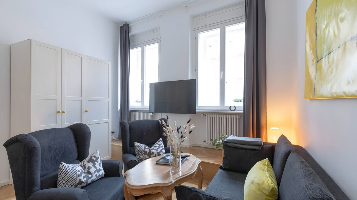 Bamberg Apartment | Apartment 'Fewo Romeo Und Julia' with Private Terrace and Wi-Fi