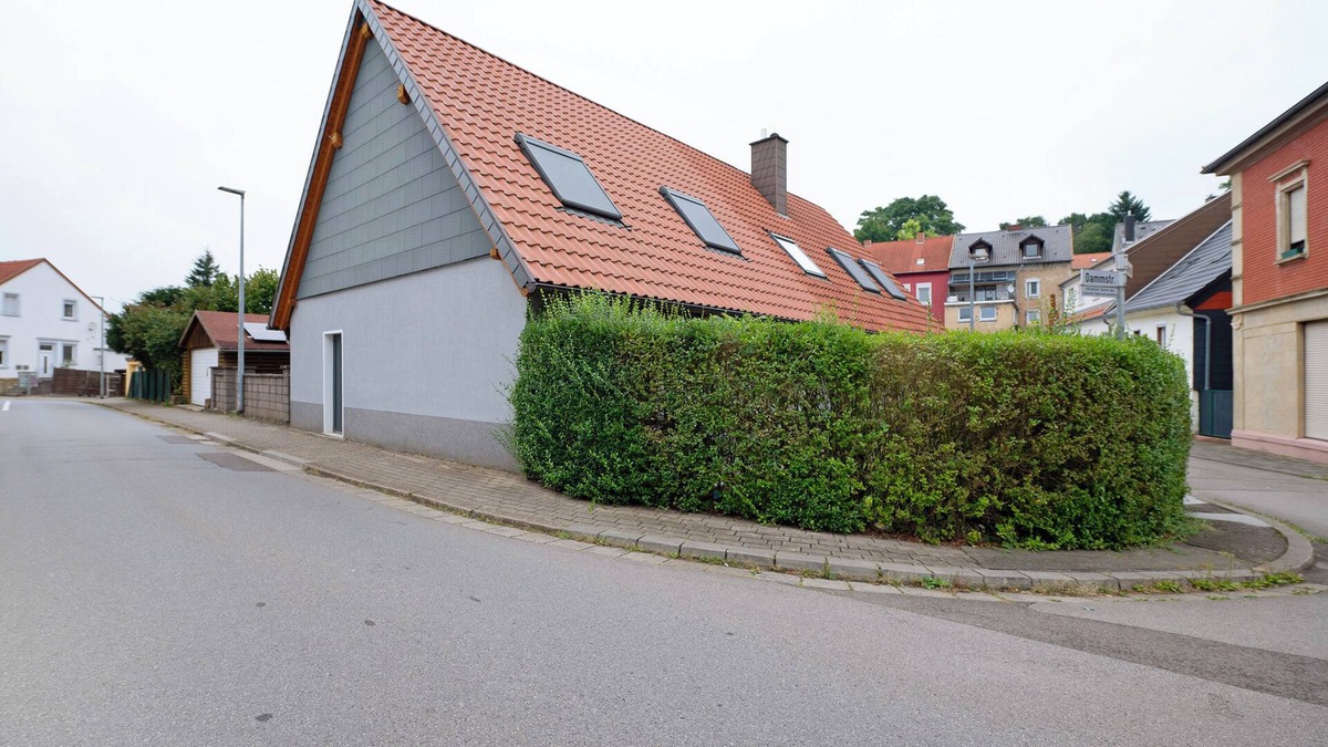 Sankt Ingbert Apartment | Apartment 'Fewo Weber' with Wi-Fi