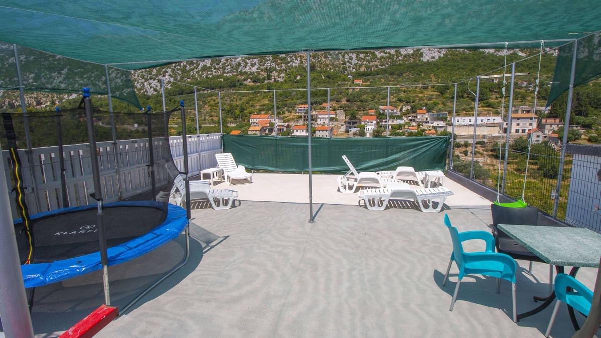 Zvecanje Apartment | Apartment Fila (88381-A1) - Zvečanje