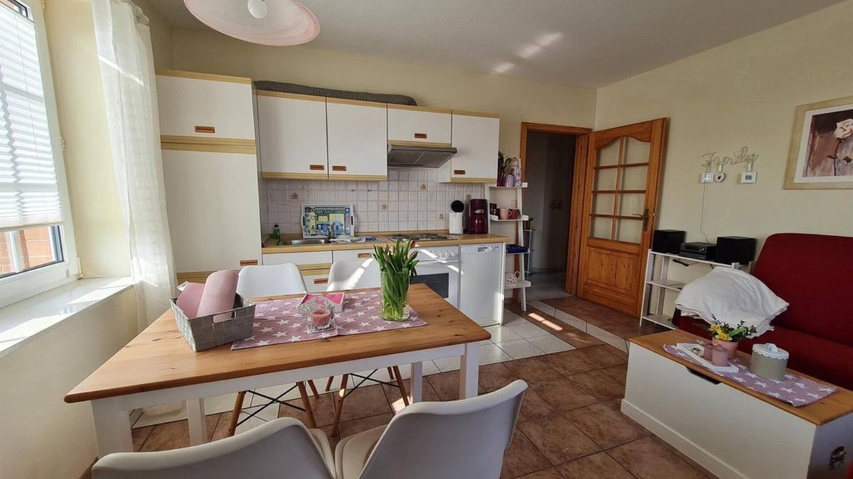 Garding Apartment | Apartment Fink - bird house