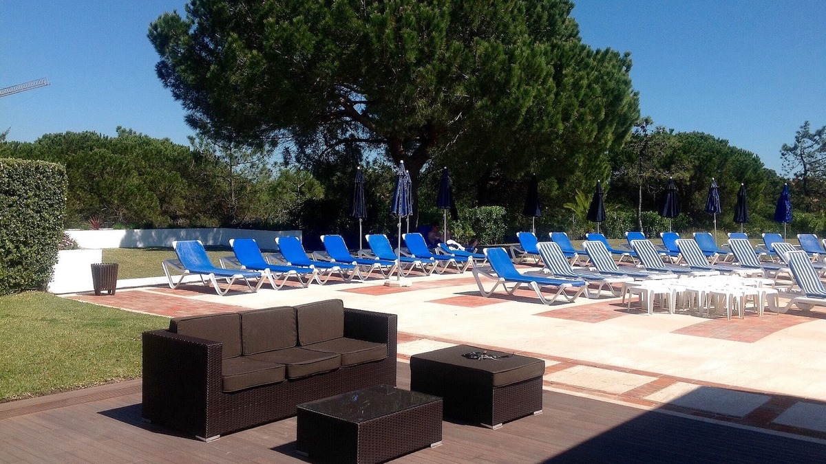 Quinta do Lago Apartment | Apartment Five Minutes From Beach, Sun Beds JulyAnd August,Tennis courts