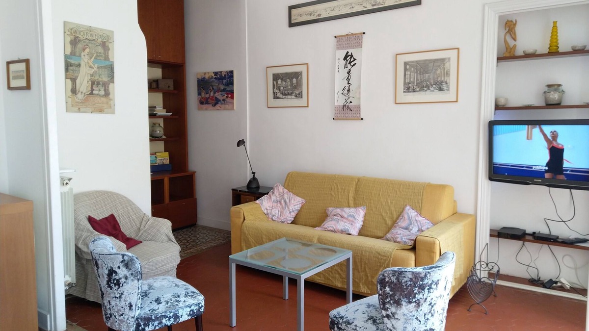 Carre d'Or Apartment | apartment/flat in historical building