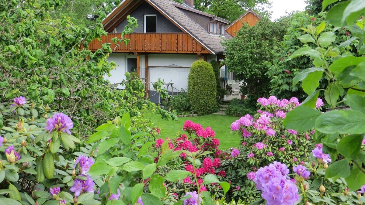 Seppensen Apartment | Apartment for 2 pers. Buchholz Nordheide. Southl. HH, near Heidschnuckenweg, 2 bikes