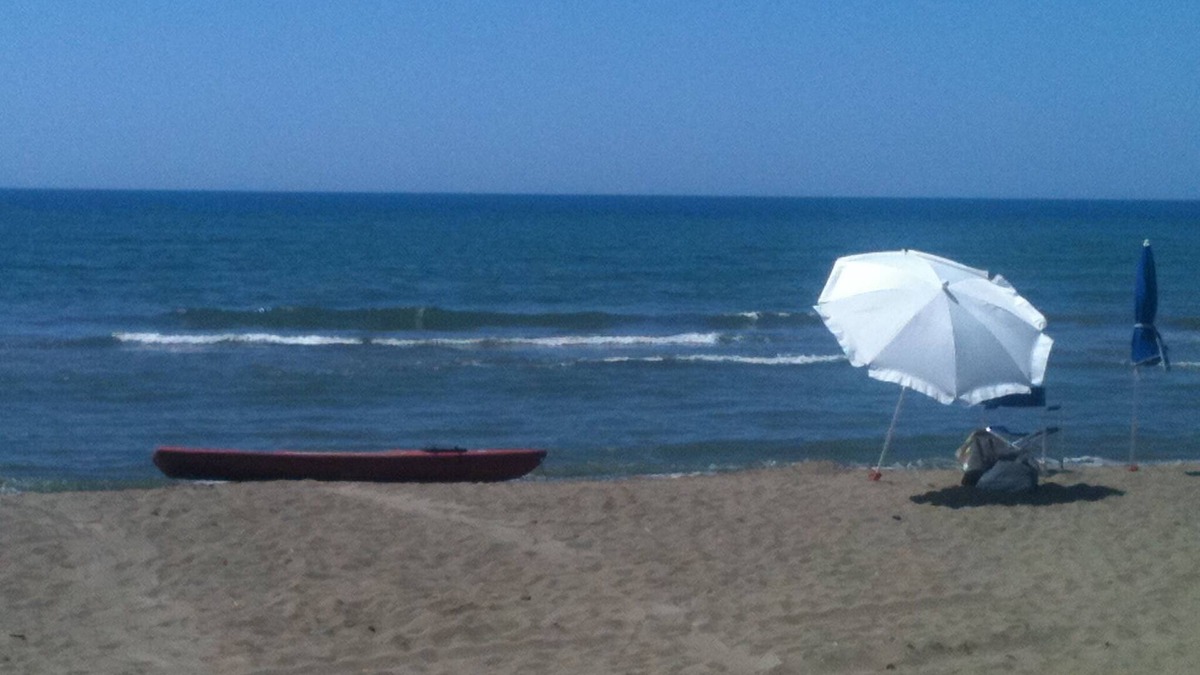 Orbetello Apartment | Apartment for 4 people in a farmhouse 200 m from the sea near Giannella-Albinia
