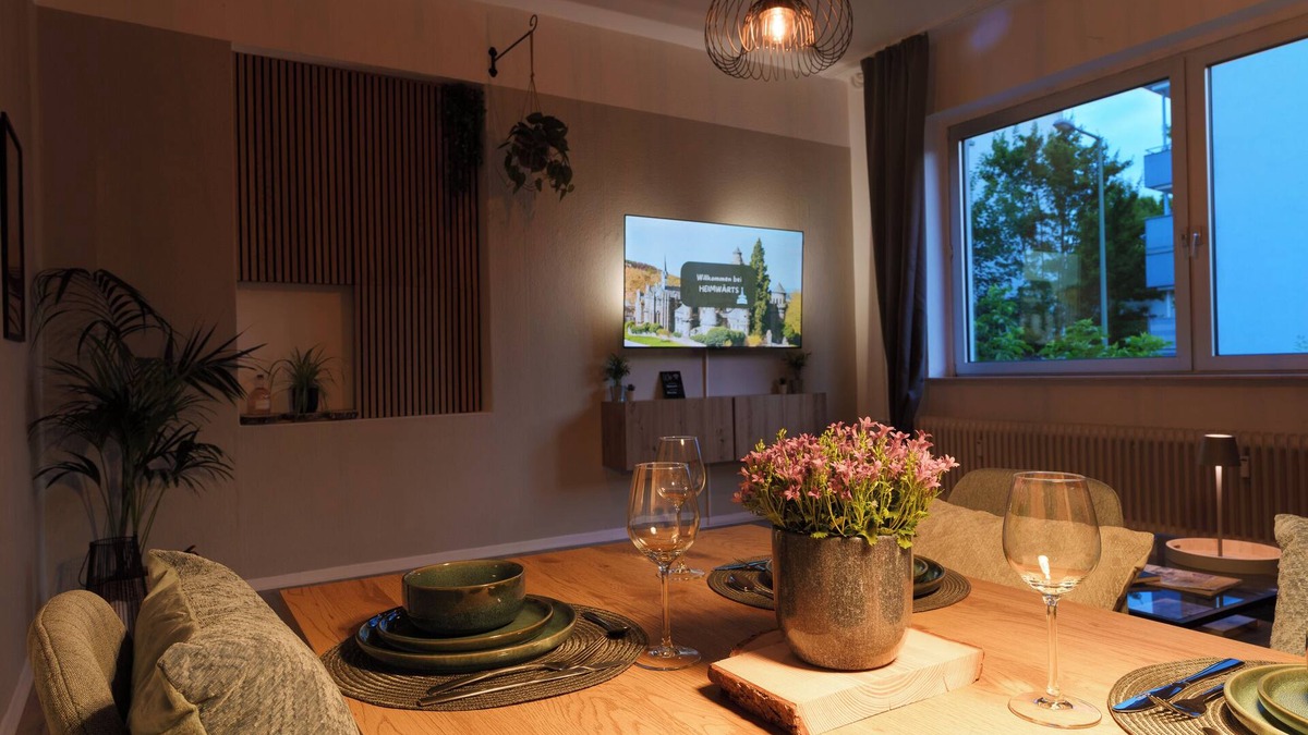 Vorderer Westen Apartment | Apartment for 4 | Kassel near train station & city center
