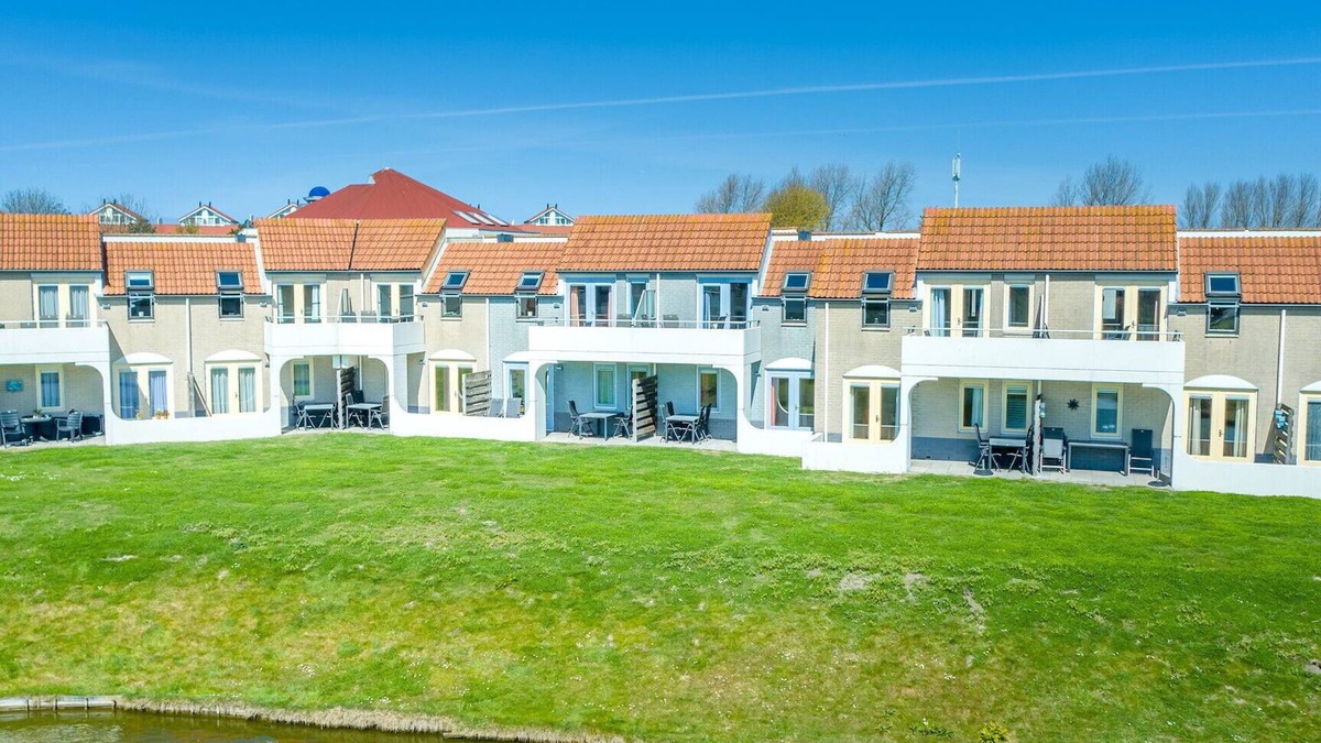 Brouwershaven Cottage | Apartment for 4 persons