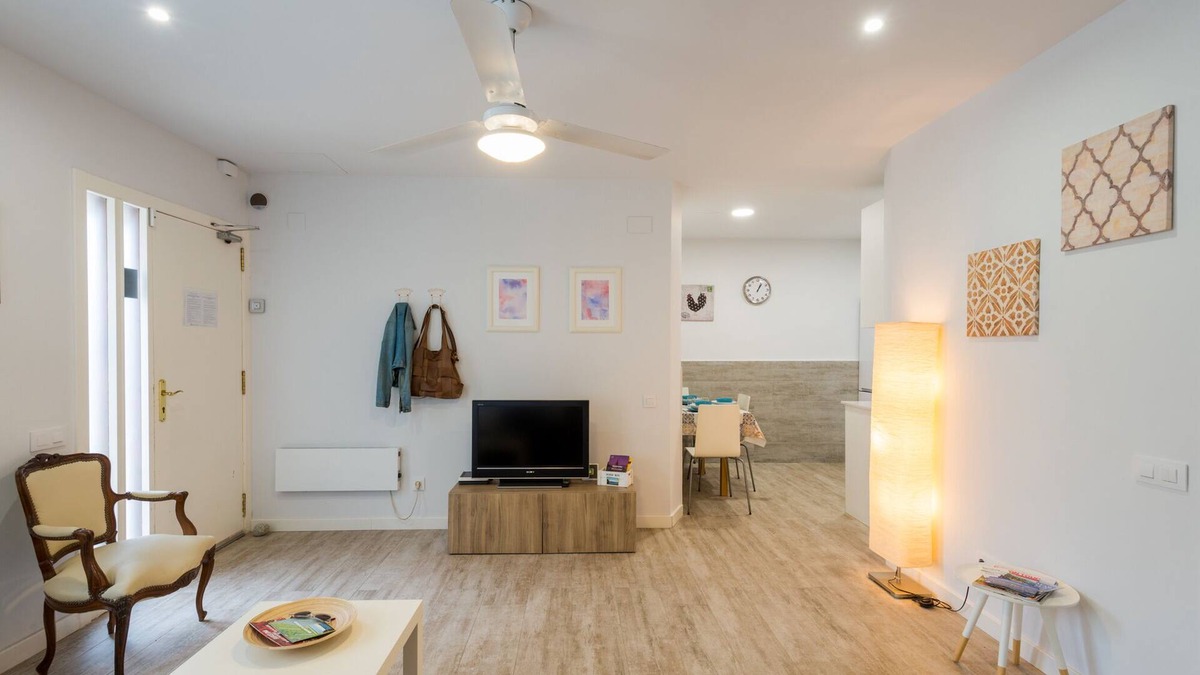 Premia de Mar Apartment | Apartment for 4 people in Premià de Mar