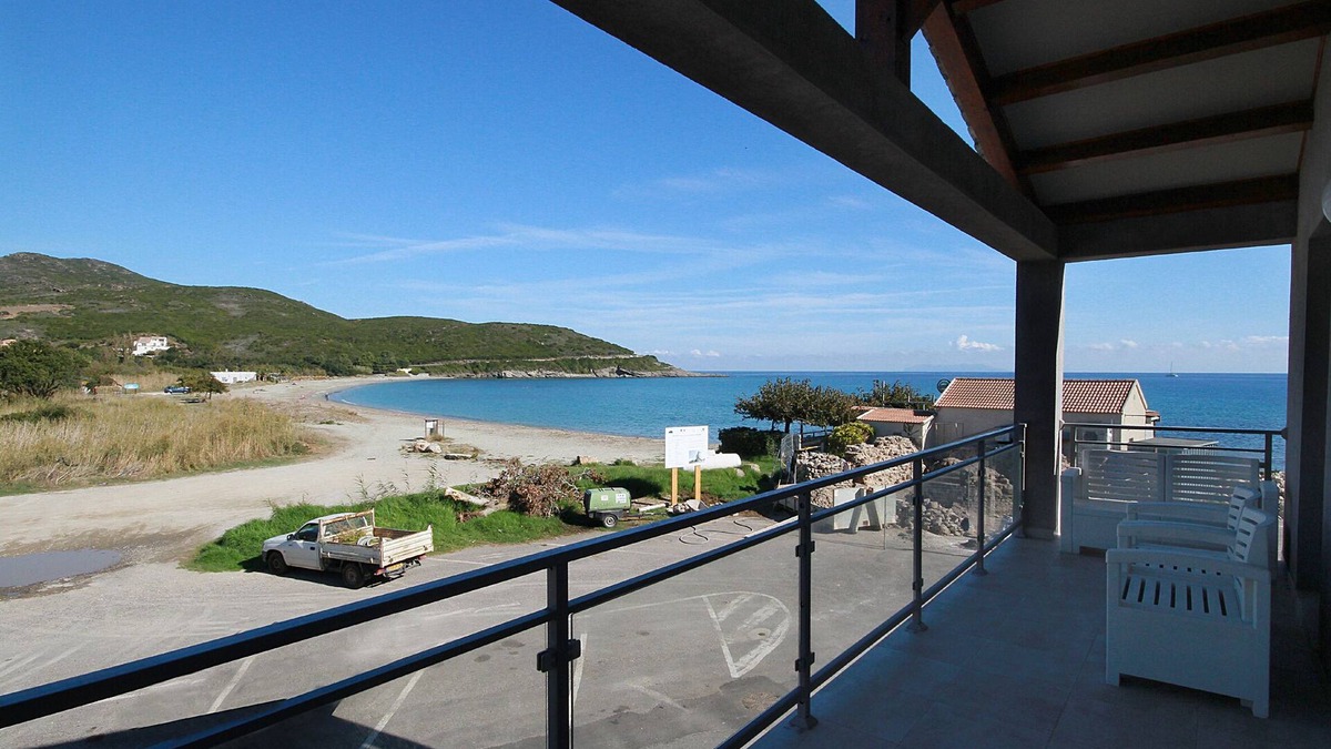 Pietracorbara Apartment | Apartment for 4 people including 3 adults