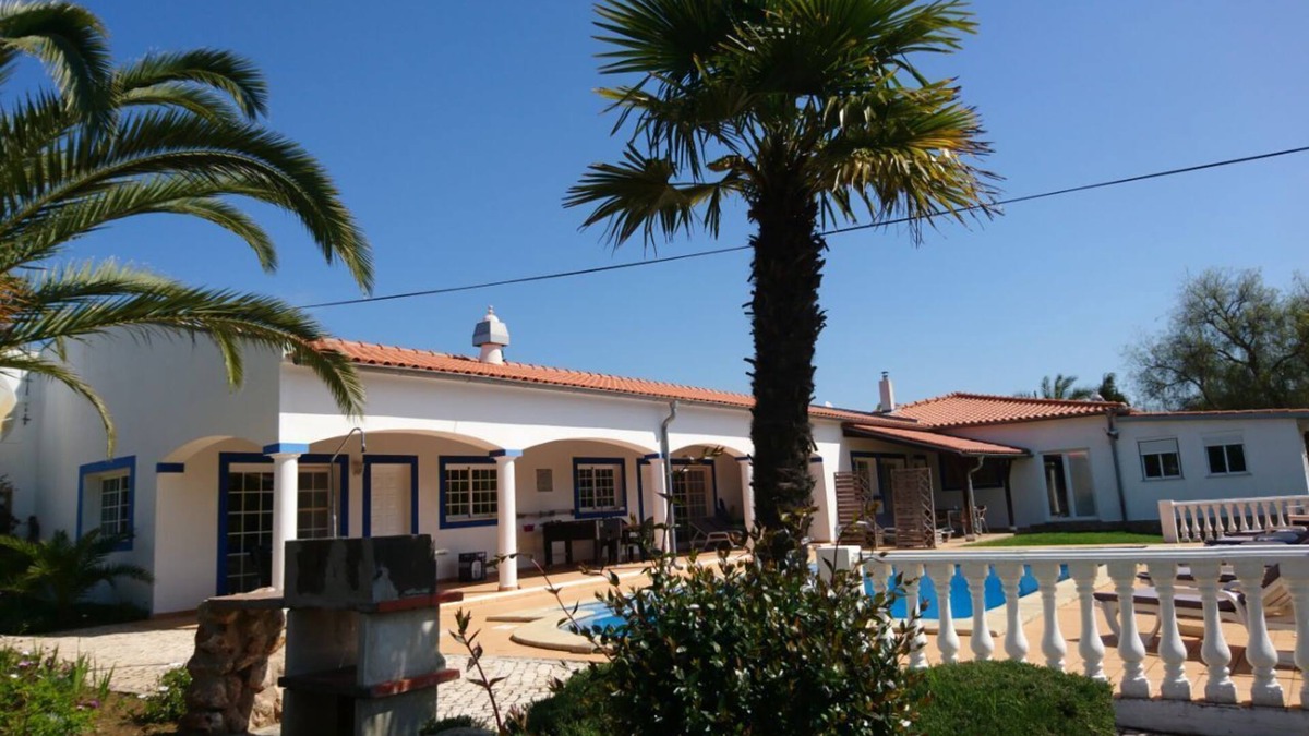 Funchal Apartment | Apartment for 4 people on a large plot with private pool