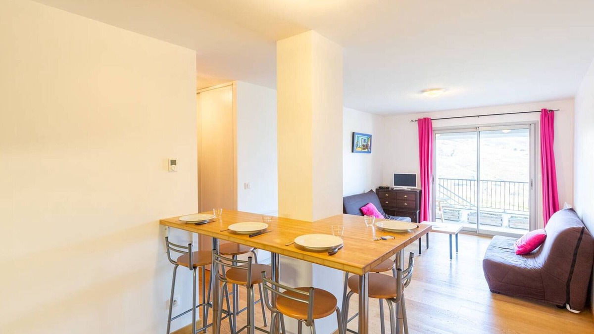 Peyragudes Apartment | Apartment for 6 in Peyragudes with Parking and Ski Locker