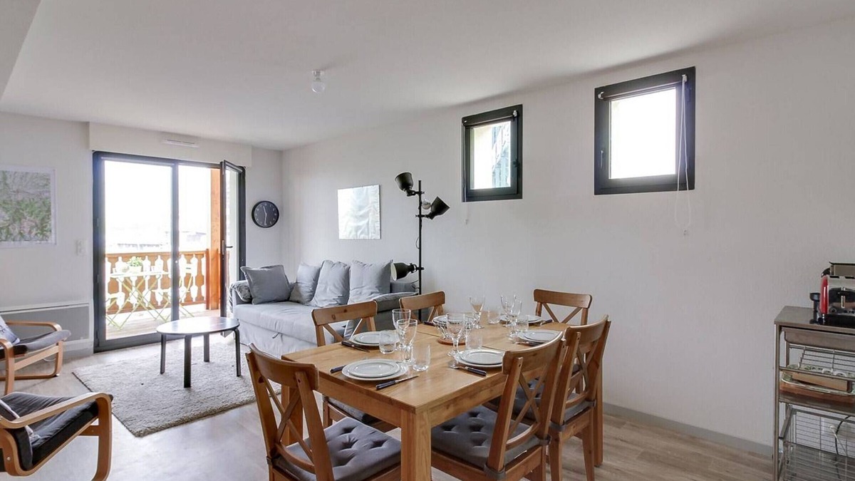 La Mongie Apartment | Apartment for 8, 2 bedrooms, station center, 3rd floor, secure, ski locker