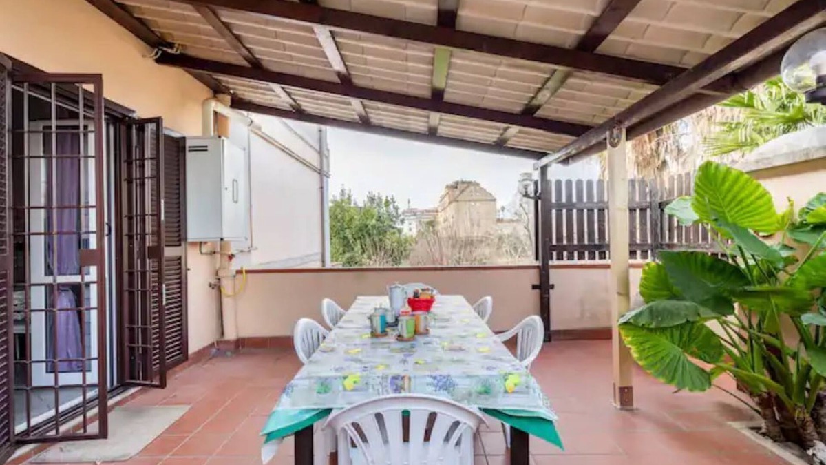 Testaccio Apartment | Apartment for those who love to have coffee on the terrace