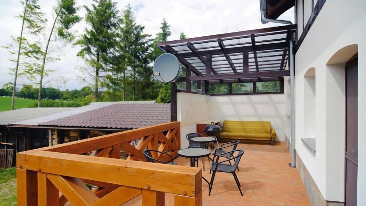 Bytow Apartment | Apartment for two only 20 m from Boruja Lake in Rekowo