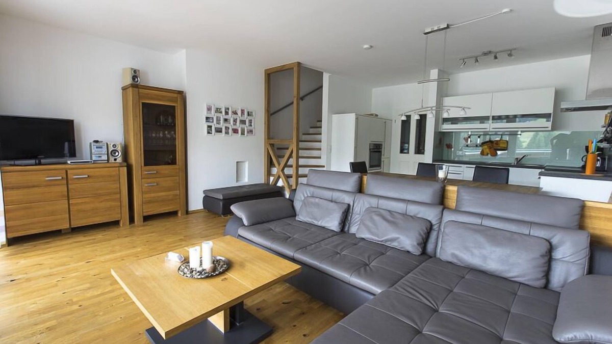 Sonnenalpe Nassfeld Apartment | Apartment for up to 8 people. directly on the slopes, sauna, 3 bedrooms, 2 bathrooms, underground parking