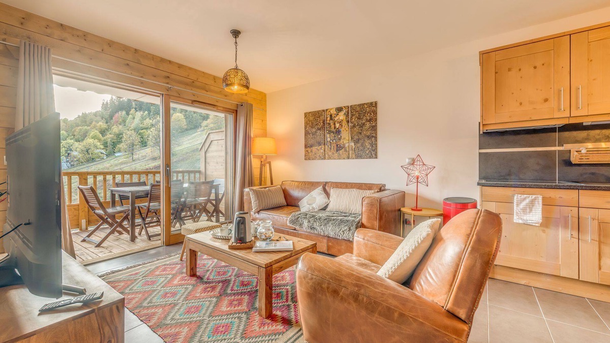 Champagny-en-Vanoise Apartment | Apartment "Balcon Etoilé" for 6 people - Ski in/Paradiski