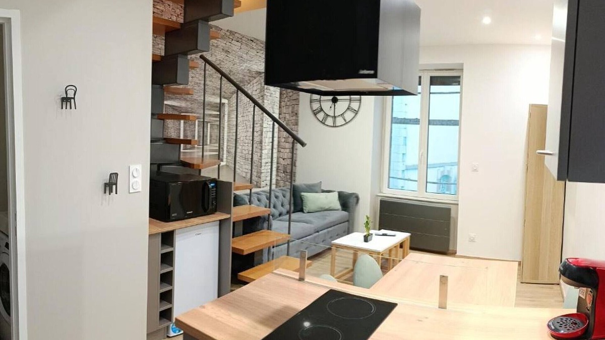 Le Mayet-de-Montagne Apartment | Apartment Le Mayet-de-Montagne, 2 bedrooms, 4 persons