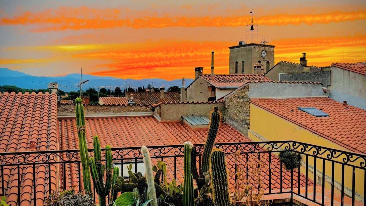 Maureillas-Las-Illas Apartment | Apartment 'Vue Canigou' with Mountain View, Private Terrace