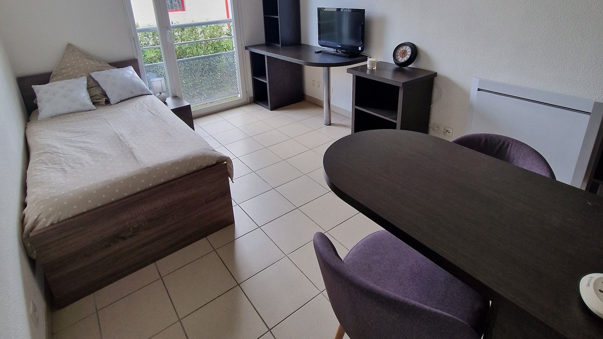 Saint-Priest-en-Jarez Apartment | Apartment opposite North Hospital - Ideal for RUGBY World Cup