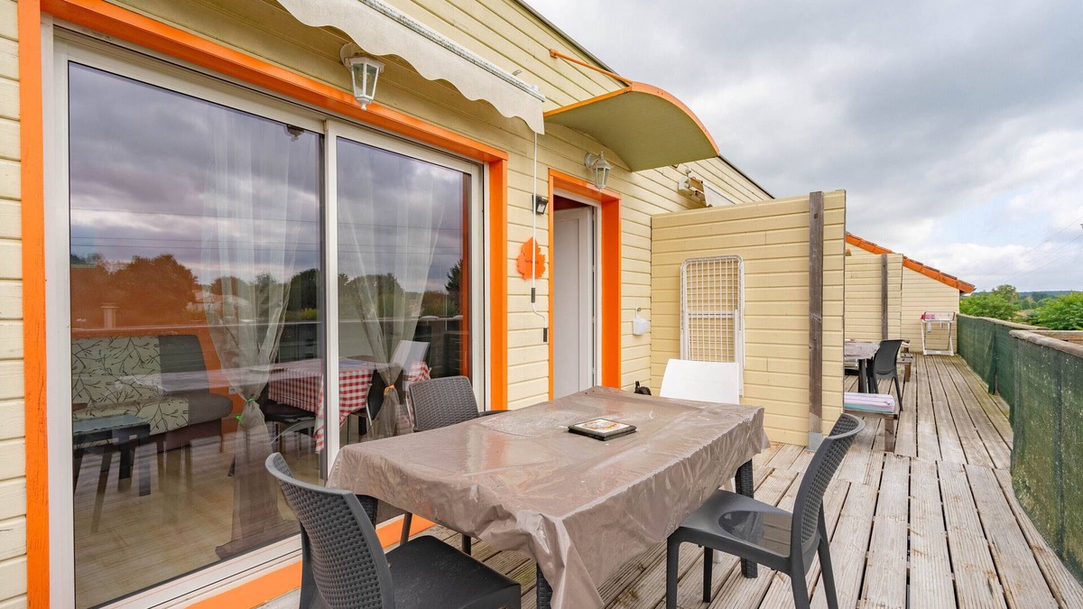 Saint-Simon-de-Bordes Apartment | Apartment 'Le Clos Du Champ De L'Amour - Marennes' with Private Pool and Air Conditioning