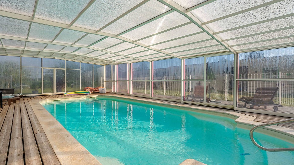 Saint-Simon-de-Bordes Apartment | Apartment 'Le Clos Du Champ De L'Amour - Saintes' with Private Pool and Air Conditioning