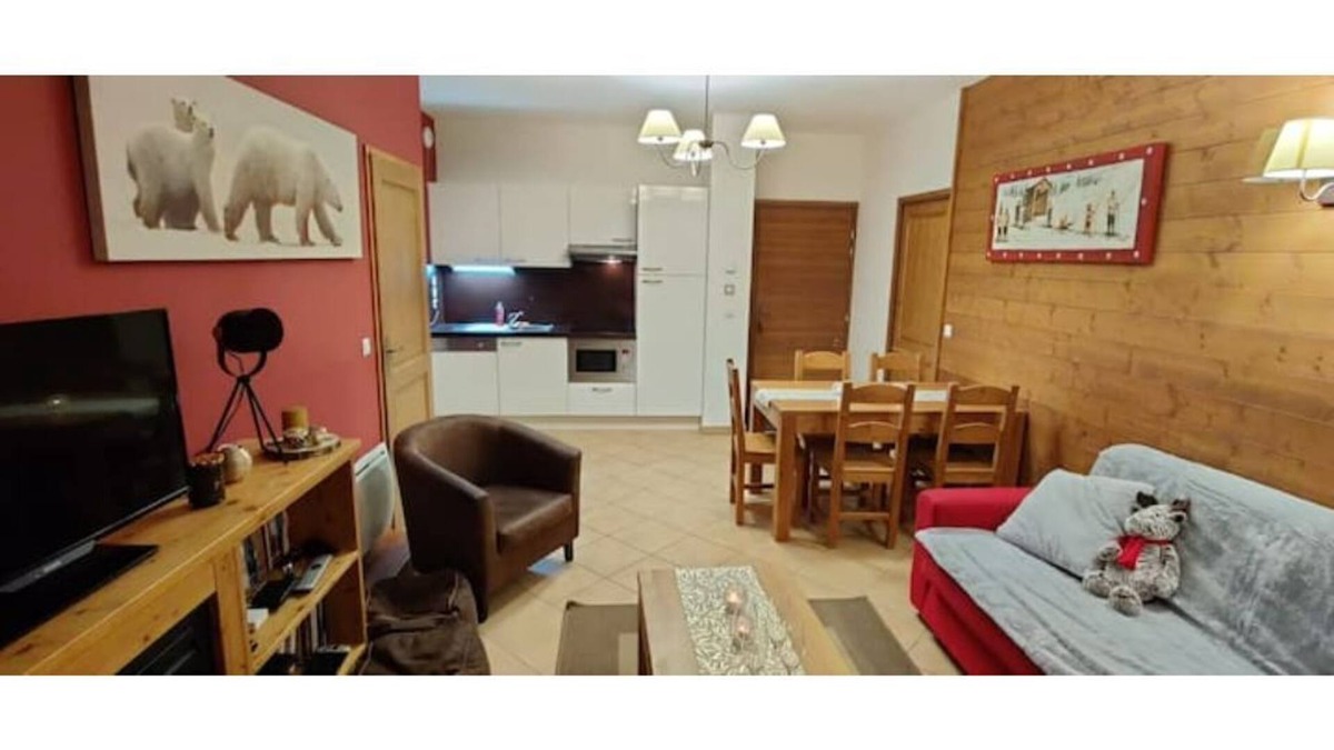 Sainte-Foy-Tarentaise Apartment | Apartment at the foot of the slopes
