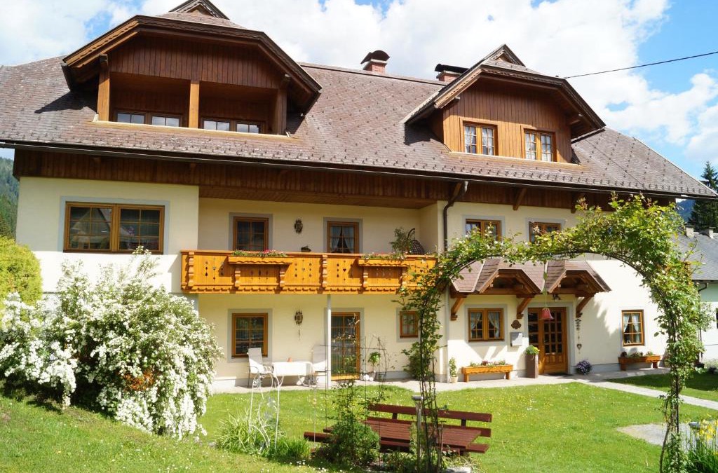 Weissbriach Apartment | Apartment Gästehaus Wastian