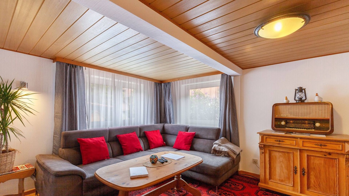 Wehrheim Apartment | Apartment 'Gemütliches Haus Im Alten Ortskern' with Terrace and Wi-Fi