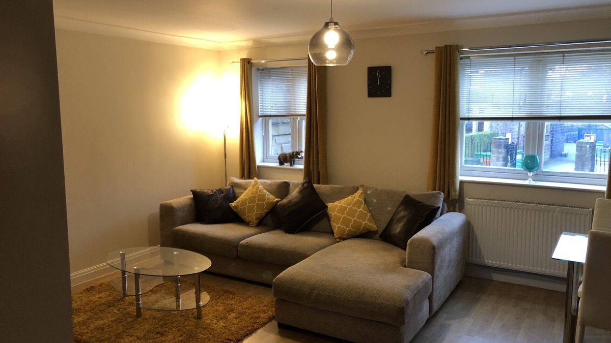Harrogate Apartment | Apartment gem in Harrogate, gateway to The Dales. Pet-friendly!