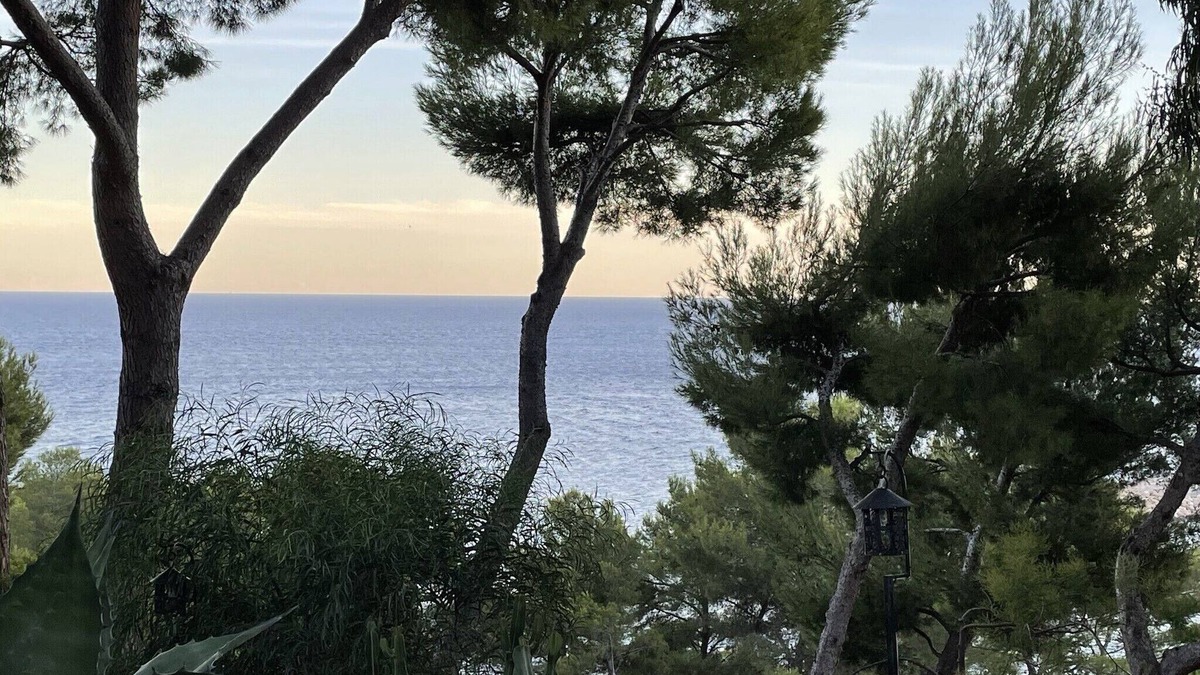 Andora House | Apartment “Gemma” sea view and private garden