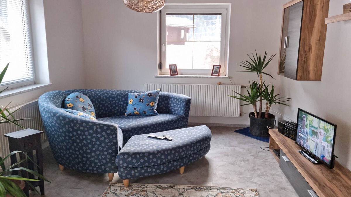 Stall Apartment | Apartment 'Gina' with Mountain View, Private Garden and Wi-Fi