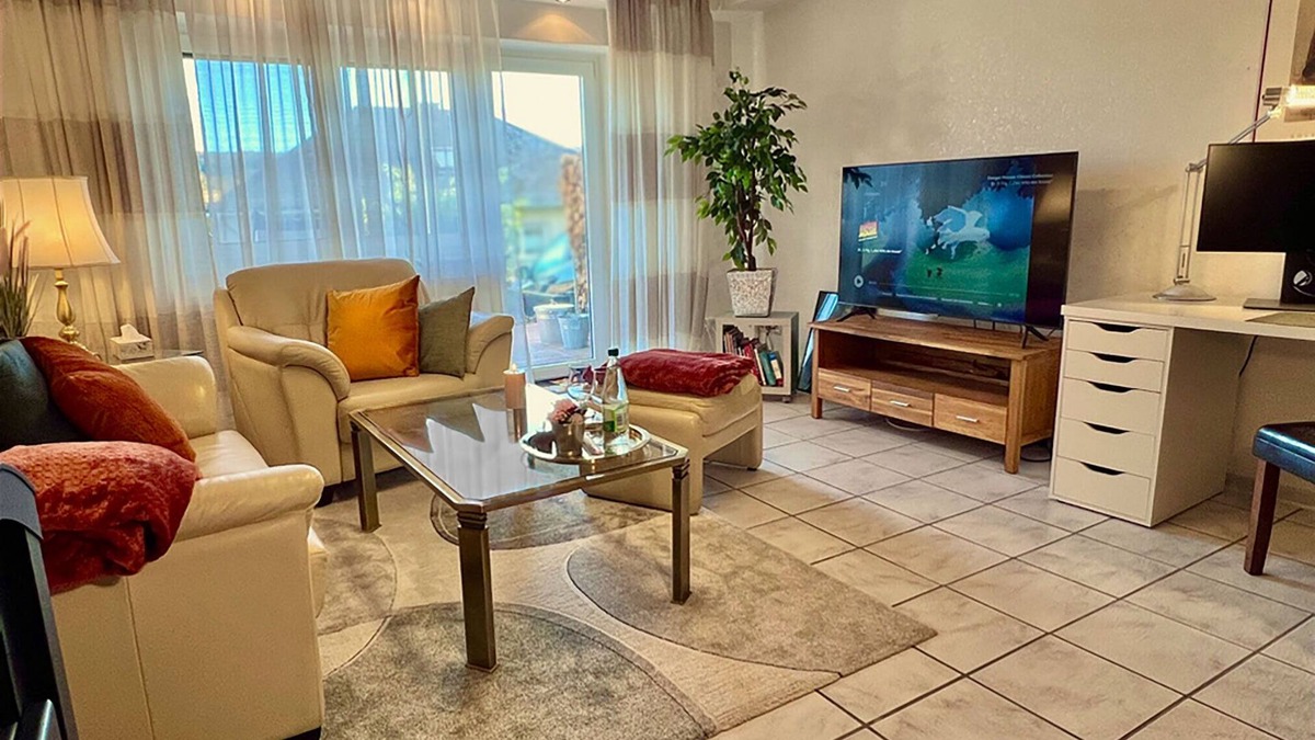 Aarbergen Apartment | Apartment GoodTimes, ground floor, 2 x 50" TV, Netflix, south-facing terrace w. Access to the parking lot