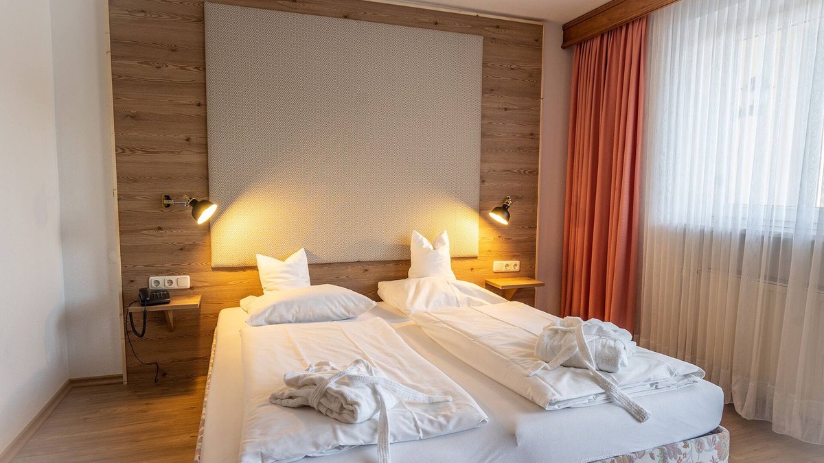 Gmain Apartment | Apartment Grand Panorama with balcony for 2 - 5 persons, 100 sqm