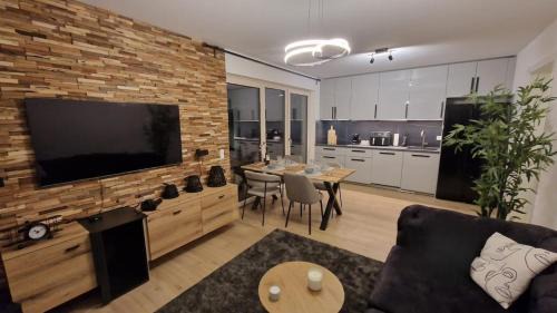 Zeuthen Apartment | Apartment Grey am See mit Zugang