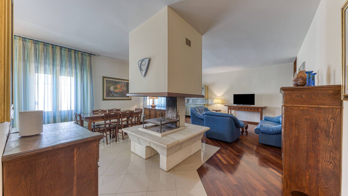 Otranto Apartment | Apartment 'Guardiana Del Castello' with Sea View, Wi-Fi and Air Conditioning