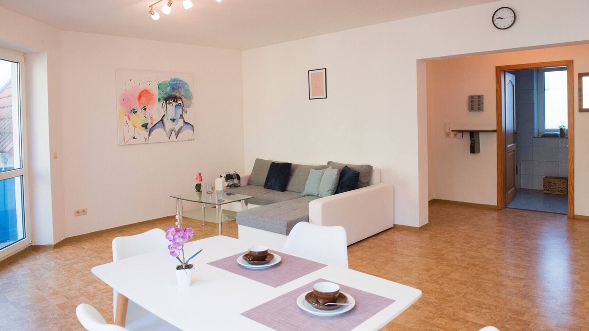 Lauda Apartment | Apartment 'Haas' with Balcony and Wi-Fi