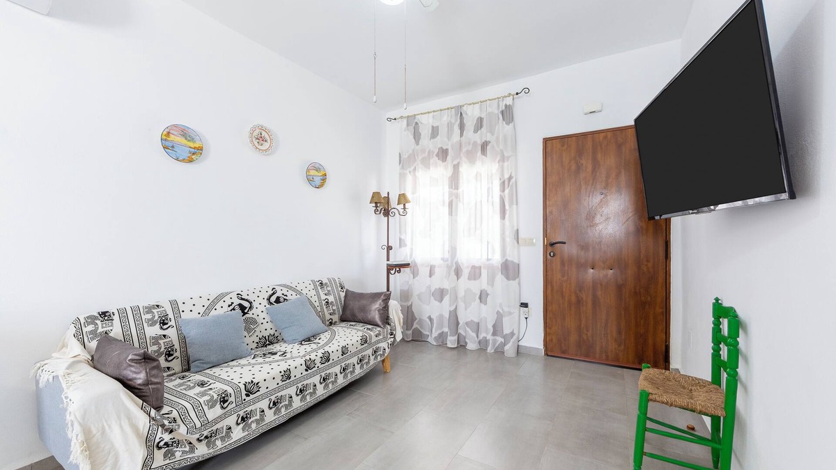 Fernan Perez Apartment | Apartment 'Habitaciones' with Mountain View, Wi-Fi and Air Conditioning