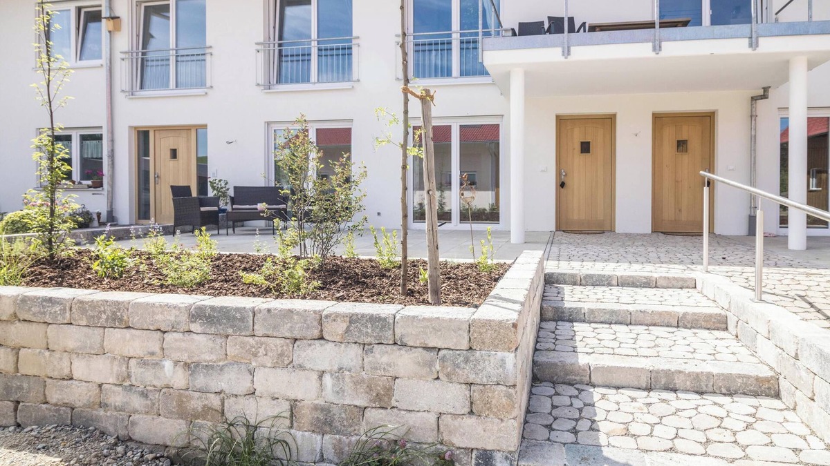 Ziegelbach Apartment | Apartment Häfele 2 with Wi-Fi & Terrace, family friendly