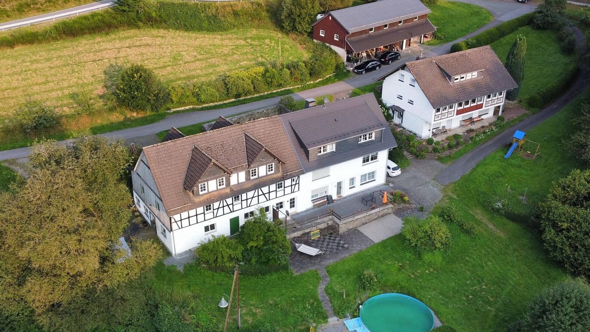Niederlandenbeck Apartment | Apartment 'Hase' with Shared Pool, Private Terrace and Wi-Fi