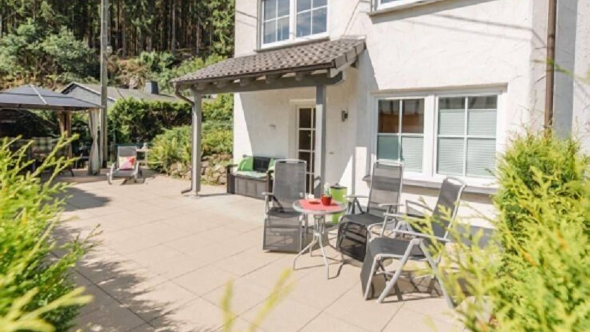 Eslohe Apartment | Apartment Haus Salweyblick