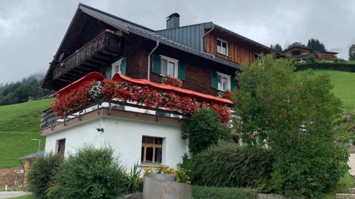 Fontanella Apartment | Apartment 'Haus Schäfer Zita' with Mountain View, Private Terrace and Wi-Fi