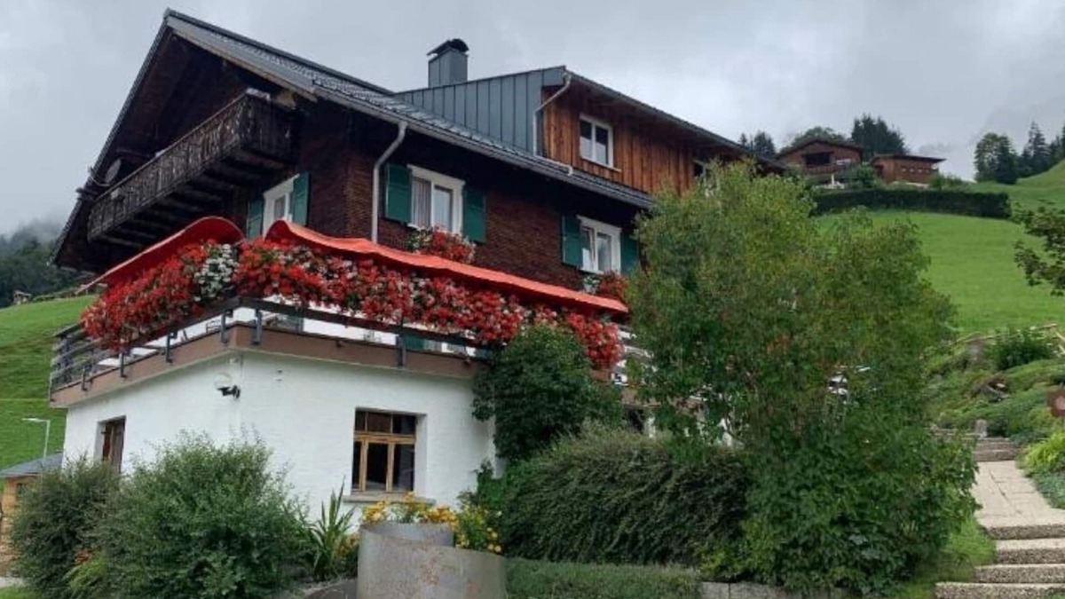 Fontanella Apartment | Apartment 'Haus Schäfer Zita' with Mountain View, Private Terrace and Wi-Fi