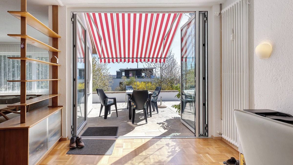 Engen Apartment | Apartment 'Hegaudomizil' with Private Terrace, Private Garden and Wi-Fi