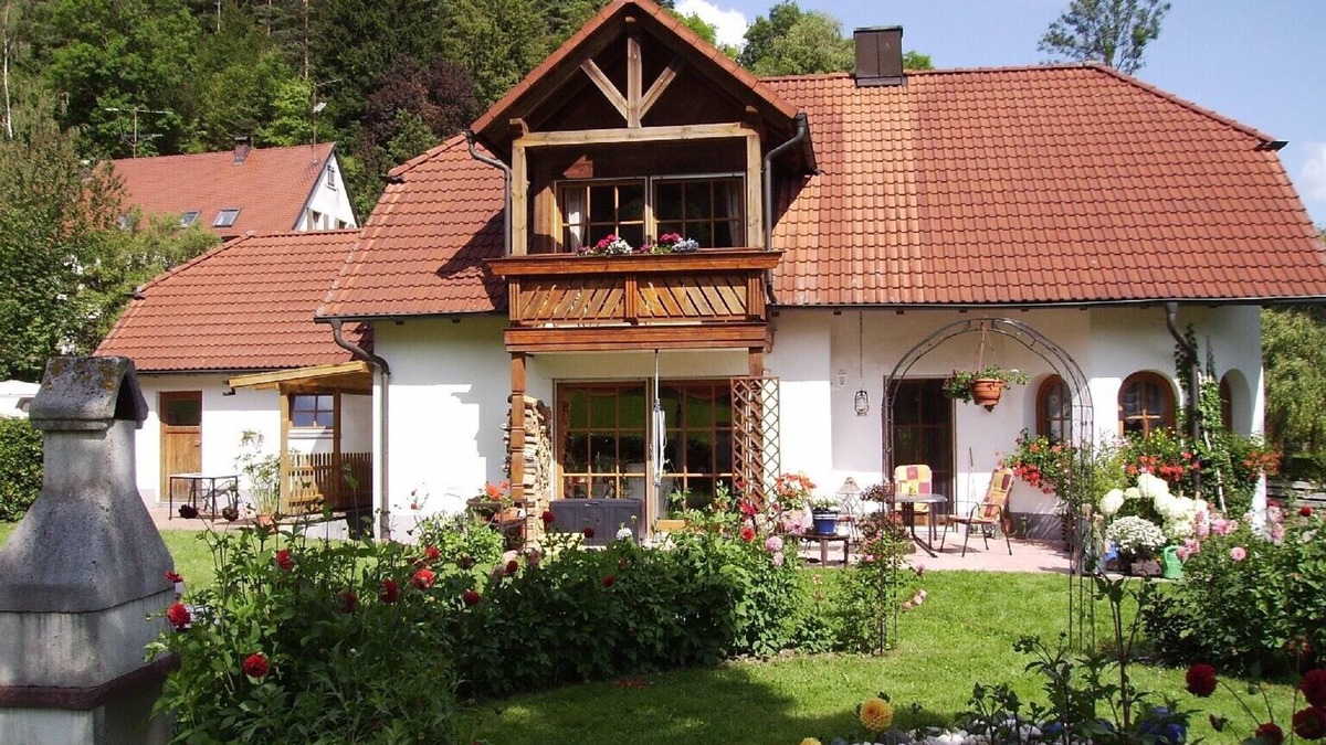 Hirschbach Apartment | Apartment "Helga" in Hirschbachtal