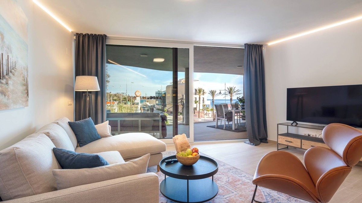 Fuengirola Apartment | "Apartment Higueron Wave 1" with Sea View, Pool, Wi-Fi & Terrace