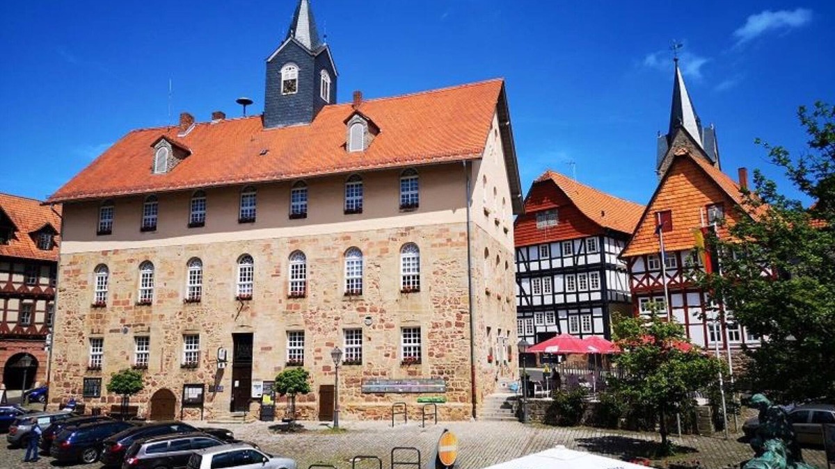 Spangenberg Apartment | Apartment 'Historischer Marktplatz' with Wi-Fi