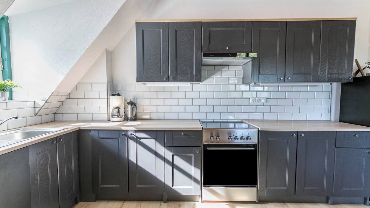 Hovede Apartment | Apartment "Historischer Resthof" with Private Garden & Wi-Fi