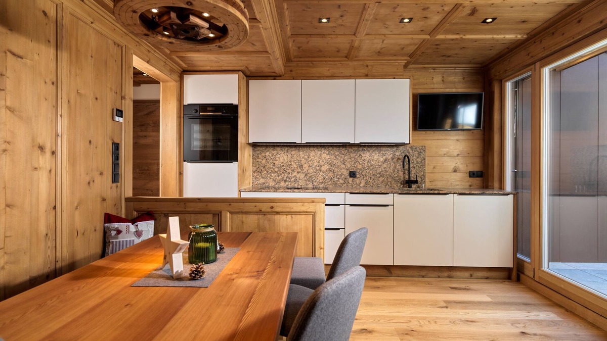 Prateria Apartment | Apartment “Hofchalet Alm - Örlerhof” with Mountain View, Whirlpool, Garden & Terrace
