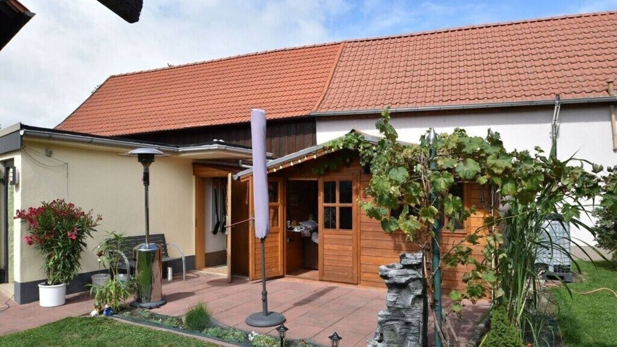Veckenstedt House | Apartment holiday home in the Harz with terrace