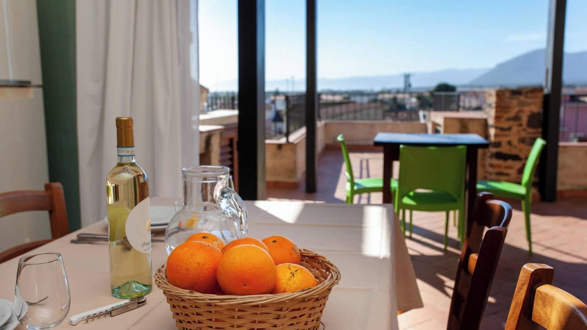Orosei Apartment | Apartment "Hora Vona" with Sea View, Terrace & Wi-Fi