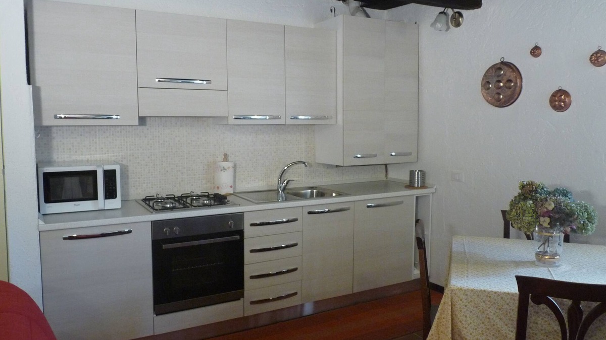 Orta San Giulio Apartment | Apartment Horta in the heart of Orta San Giulio on Lake Orta with parking